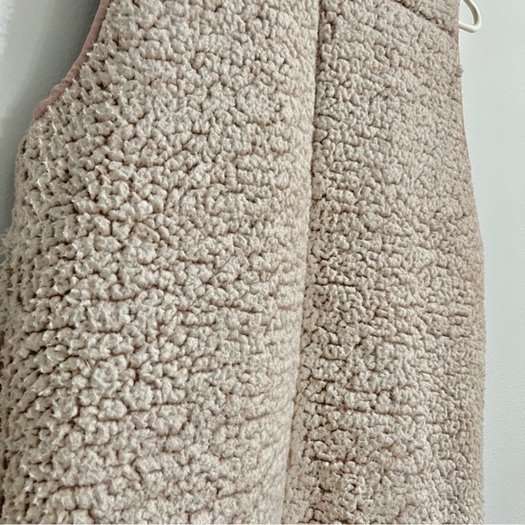 Thread and Supply Fleecy Smoke Rose Soft Long Vest w Pockets Small - Picture 6 of 6